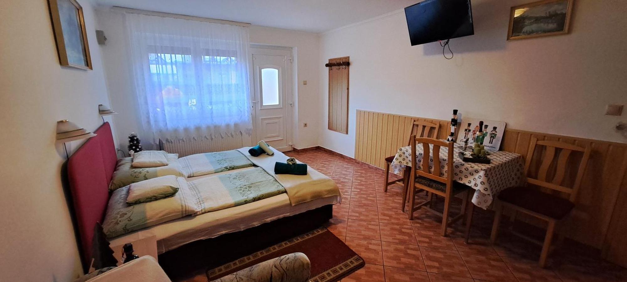 Gizella Apartmanhaus Bük Exteriör bild