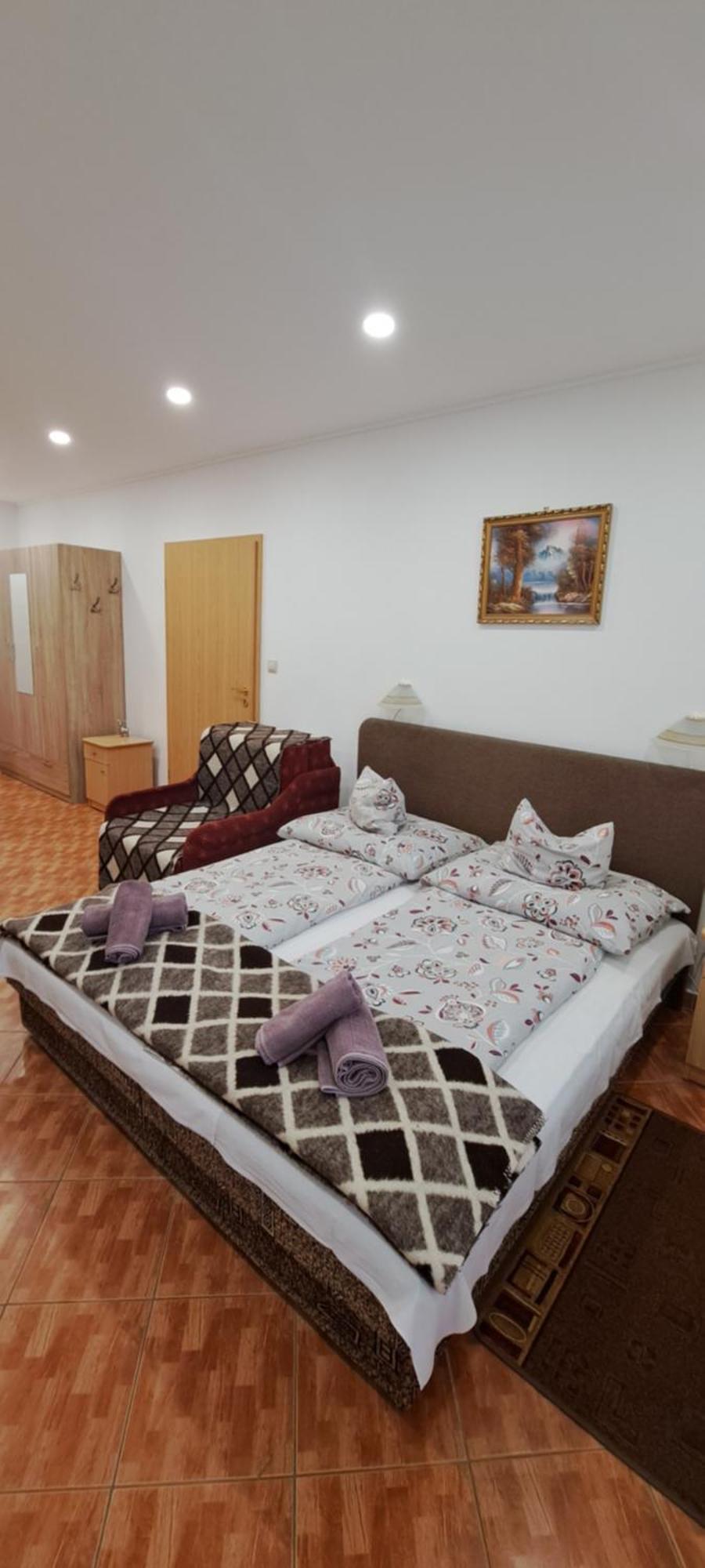 Gizella Apartmanhaus Bük Exteriör bild
