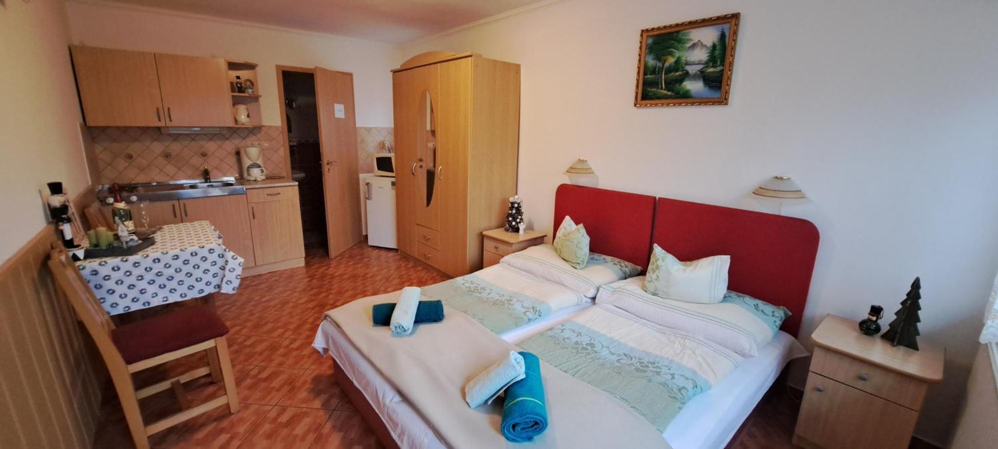 Gizella Apartmanhaus Bük Exteriör bild