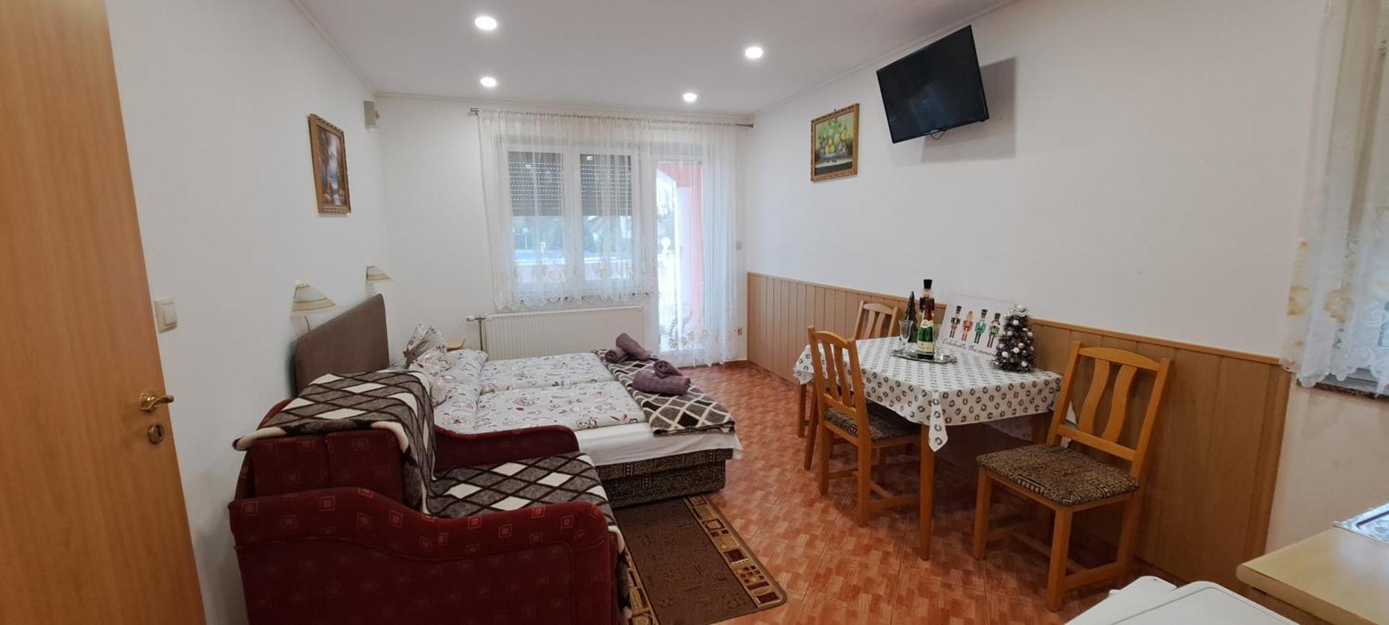 Gizella Apartmanhaus Bük Exteriör bild